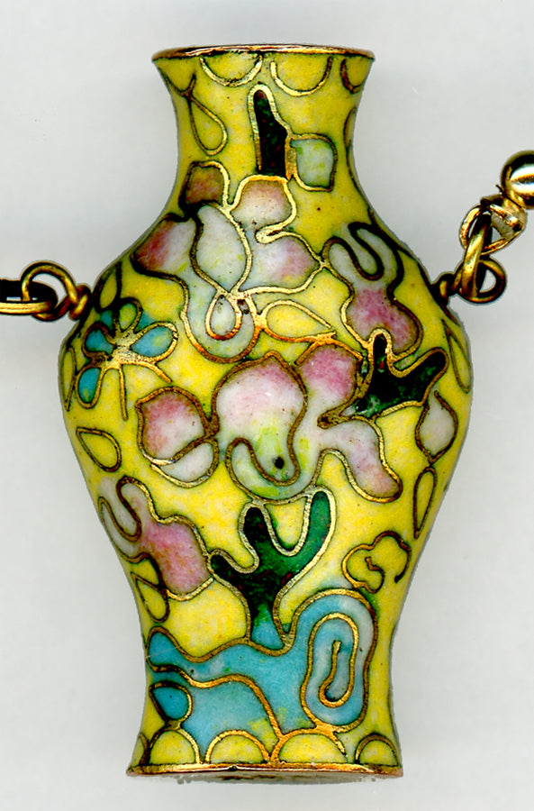 Apatite Pearl & Snuff Bottle Bib Necklace