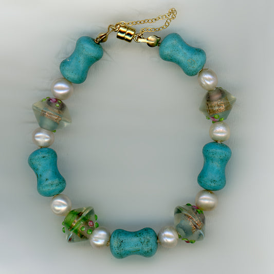 Chinese Rose Bead Bracelet