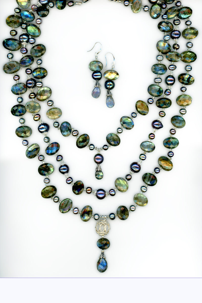 Empress of the Night — Labradorite and Pearl Necklace Set