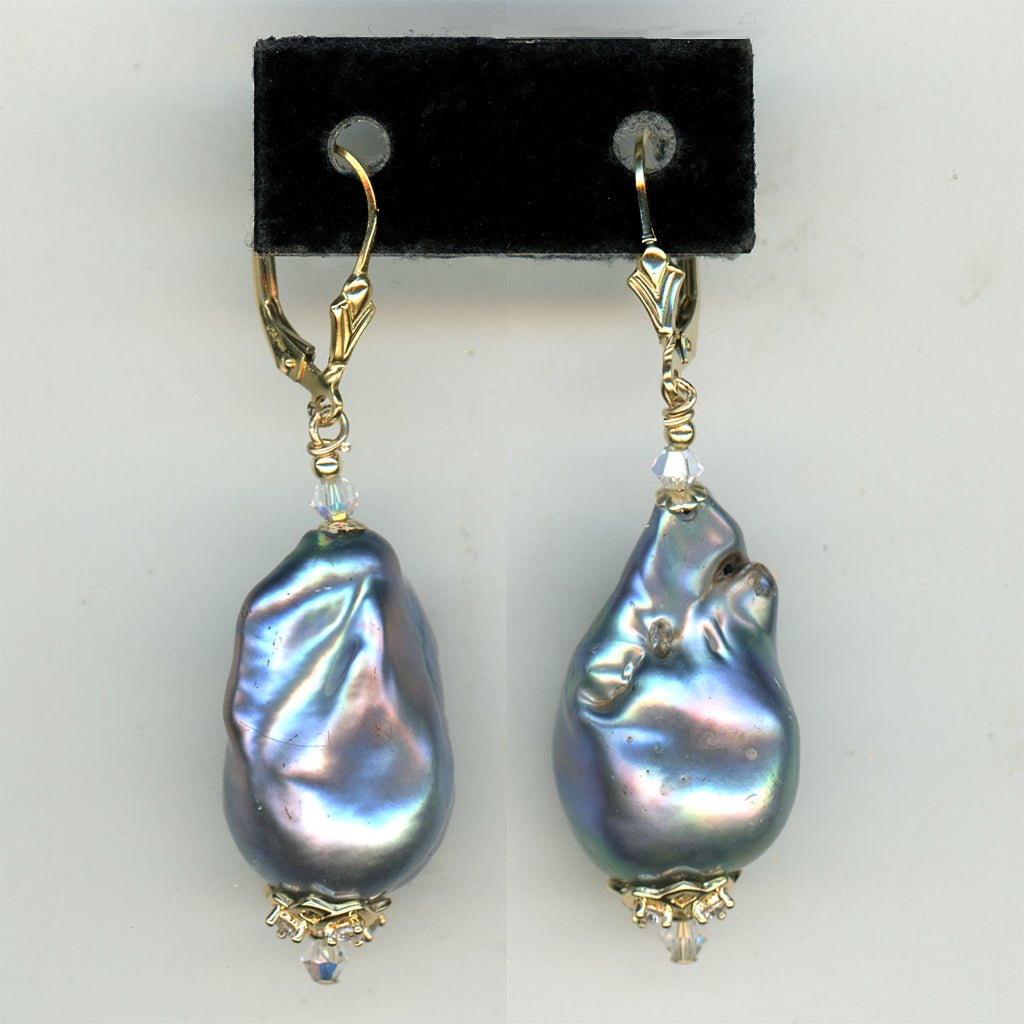 Flameball Pearl Earrings