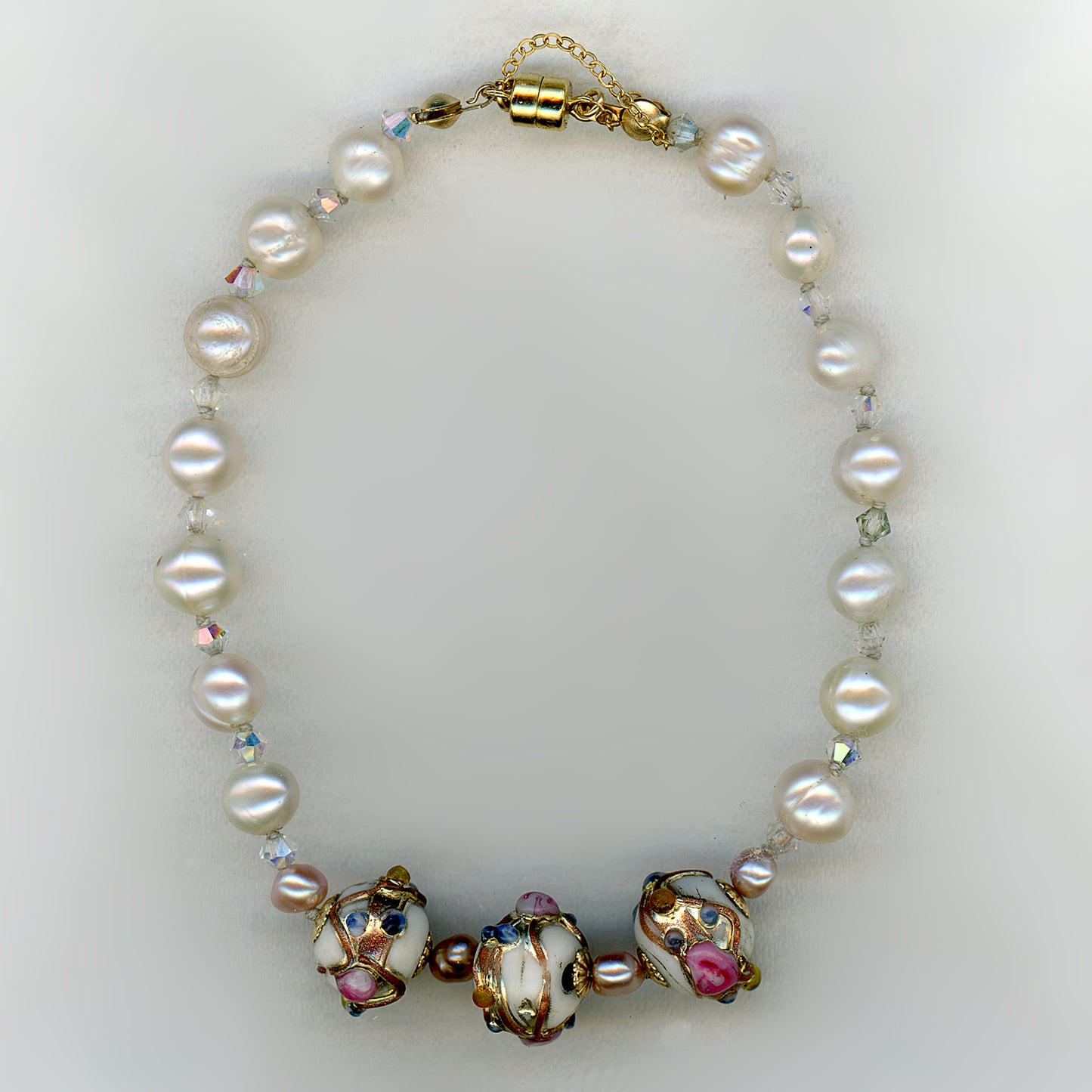 Pearl & Rose Bead Bracelet