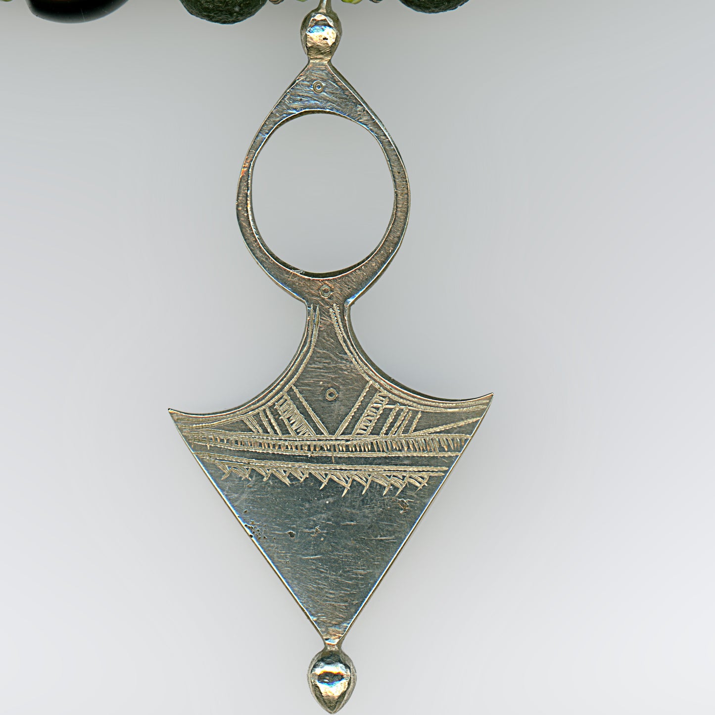 Vizir — Tuareg Coin-Silver Pendant, Skull ☠ Cross-Bone Beads