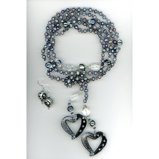 Black Heart & Pearl Lariat